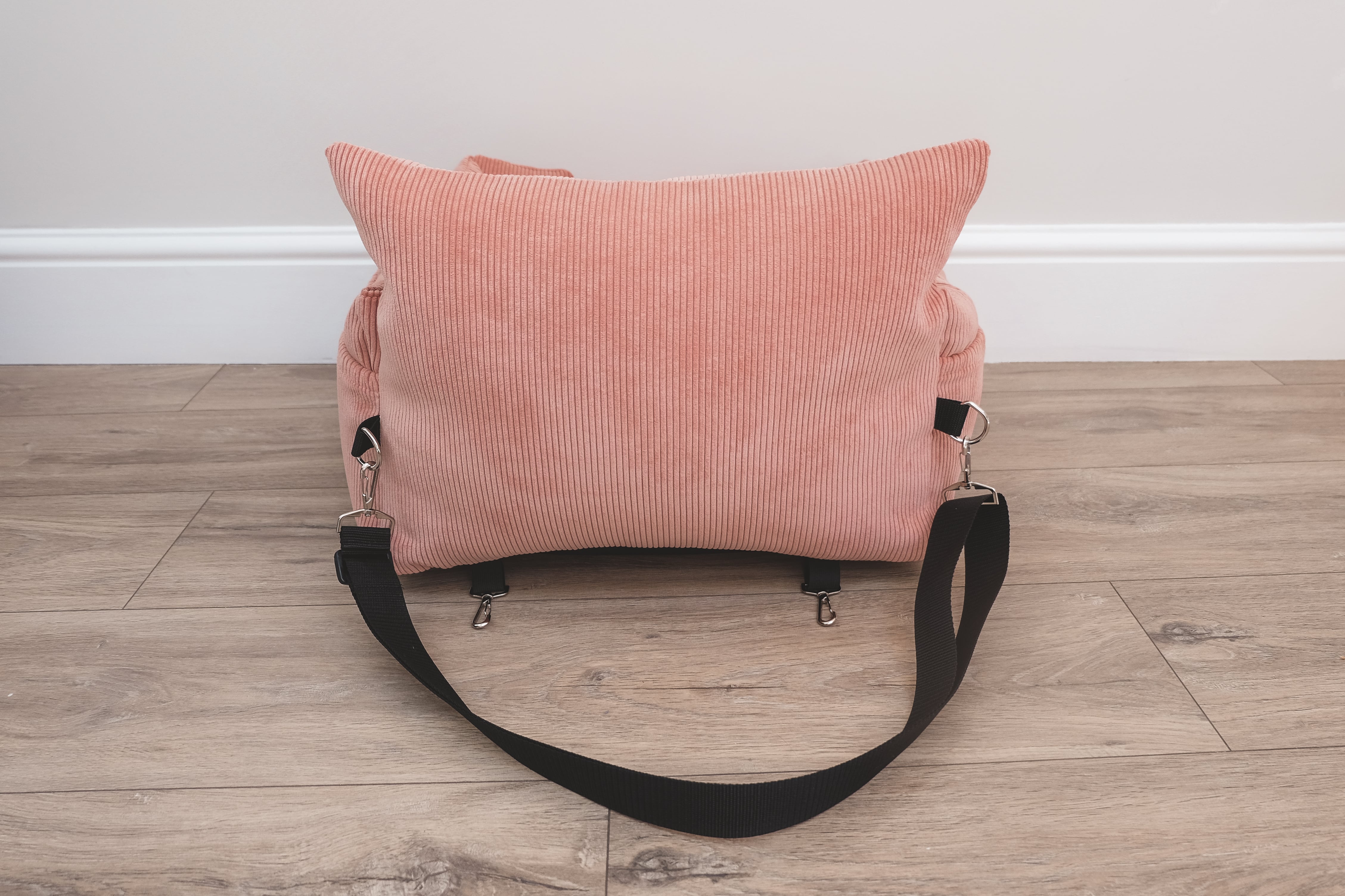 Luxury Isofix Dog Car Seat - Peachy Pink